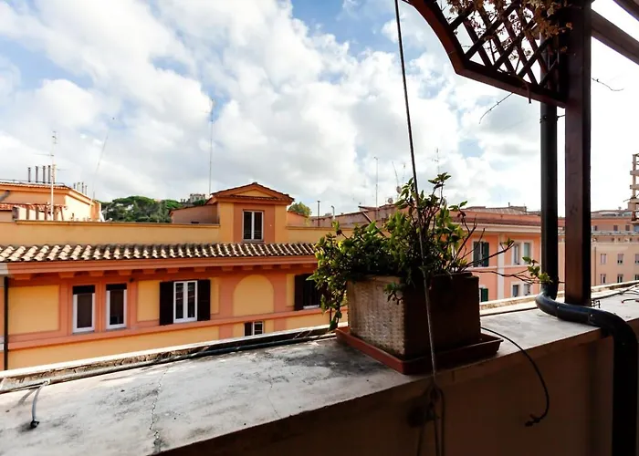 Cavalleggeri House *